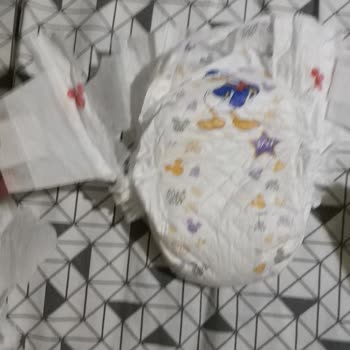 Goon Bebek Bezi Goo. N Mutlu Bebek 5 Numara Bebek Bezi