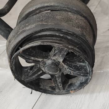 Mondi Home Kalitesiz Bebek Arabası