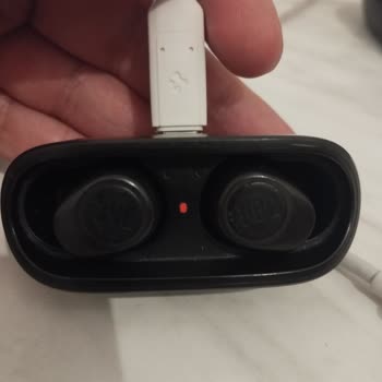 JBL Markası Tamamen Bozmuş Durumda