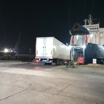 Akgünler Denizcilik Gemi Kalkışında Yaşanan Büyük Gecikme Ve Mağduriyet