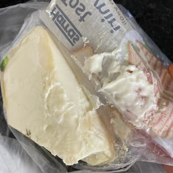 Harras Tost Peyniri Küflü Çıktı