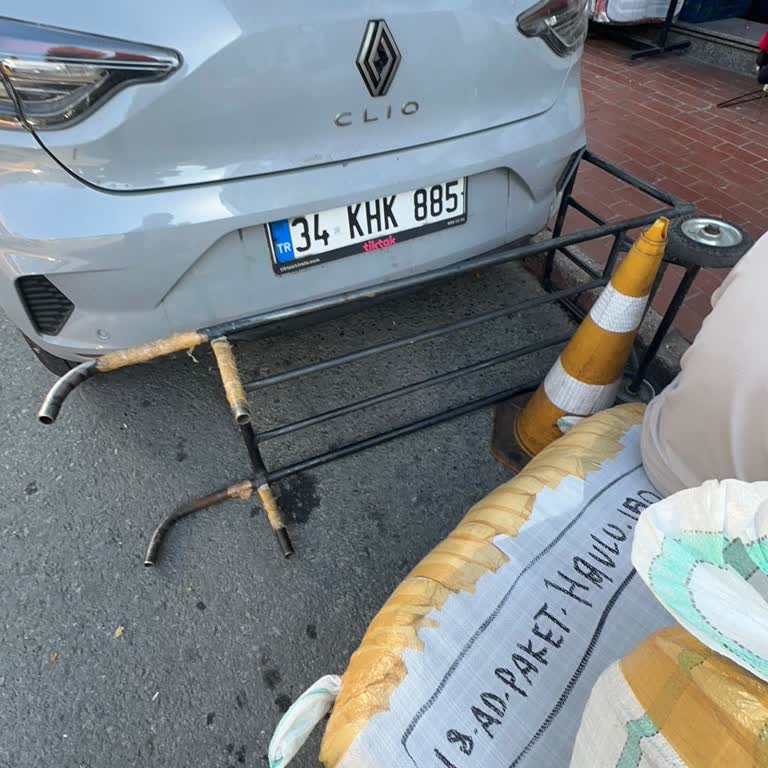 Yanlış Park Eden Tiktak Aracına Ulaşamıyorum