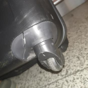 Ajet Tamir Edilemeyecek Şekilde Hasar Verip Tamir Ettirmemi İstiyor