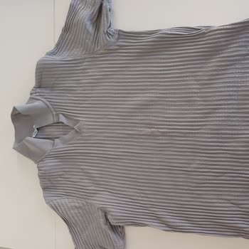 Zara Marka T-shirt Lerim Mahvoldu