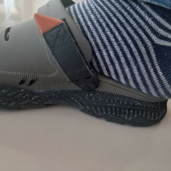 Skechers Marka Terlik Çekmesi.