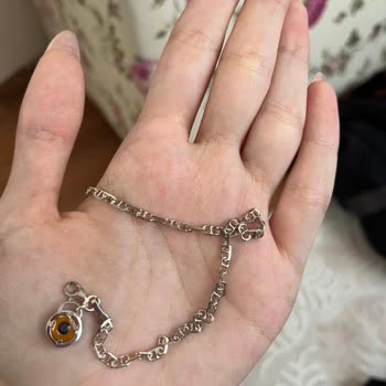 Text To Next Zaman Kapsülü Bileklik Daha Hediyeyi Veremeden Karardı