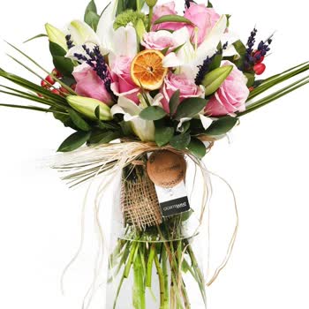 Çiçekte Sanat Mağduru...