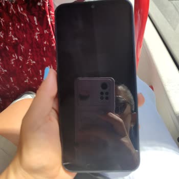 Samsung A14'te Şarj Sorunu Ve Haksız Ekran Masrafı