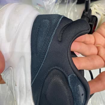 Intersport ’tan Aldığım Adidas Ayakkabının 3 Kullanımda Renk Solması
