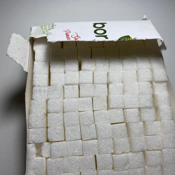 Bor Şeker Bor Küp Şekerin Paketini Açtığımda Üstünde Tarihi Yazılı