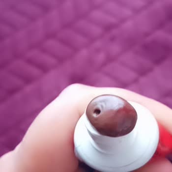 Ozmo Tüp Çikolata Şikayetçi