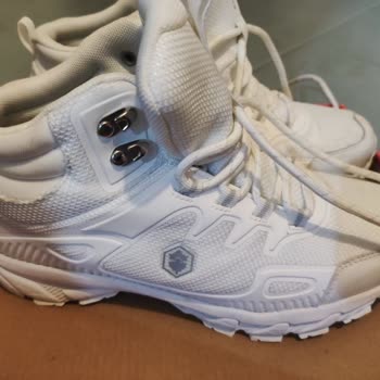 Lumberjack Kasaba Mağazasından Şikayetçiyim