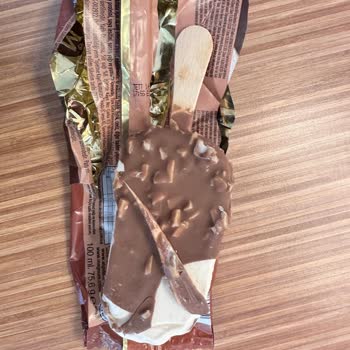 Magnum Dondurma- Yabancı Madde