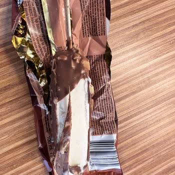 Magnum Dondurma- Yabancı Madde