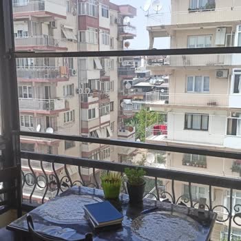 Aht Camlama Sistemleri Giyotin Cam Balkon Arızası