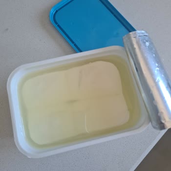 BİM Bozuk Dost Marka Peynir Satıyor