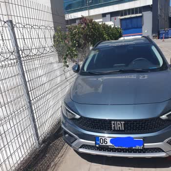 Hyundai Coşkun Plaza Sorumsuzlukla Başkalarının Aracına Zarar Veren Bayi