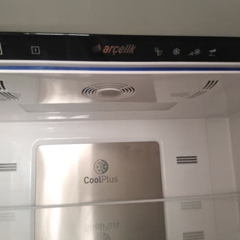 Arçelik 6 Yıllık Buzdolabı Çöpe Gitti!