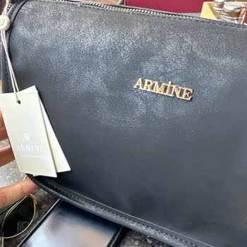 Armine Ürününe Sahip Çıkmıyor!