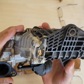 Citroen C5 Aircross Suv (2020 Model) Eğer Valf Soğutucu Gövde Arızası