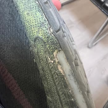 Adidas Ultra Boost Ayakkabı Sorun