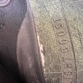 Adidas Ultra Boost Ayakkabı Sorun