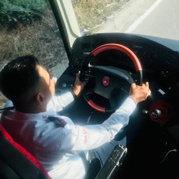 Öz Gülaras Turizm Araç İçinde Sigara İçmek.