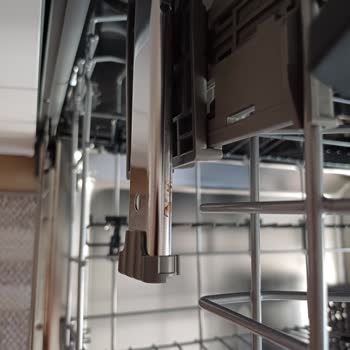 Arçelik 6155I Bulaşık Makinesi Paslanma Sorunu