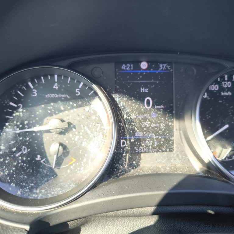 Nissan Araçta Kalitesiz Malzeme