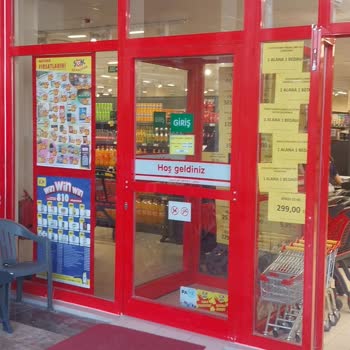 Şok Marketler Yanlış Fiyat Etiketi Ve Kötü Müşteri Hizmeti