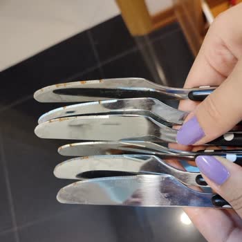 Emsan Mutfak Paslı Çatal Bıçak Takımı!