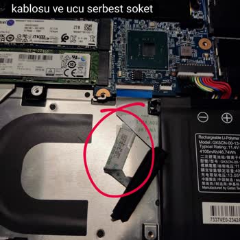 Monster Notebook Batarya Şişti Anakartı Bozdu Ücretli Onarımdan Gelince De Slot Bozuktu