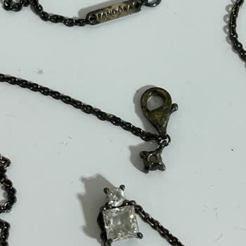 Pandora Mücevher Pandora Kolyenin Kararması