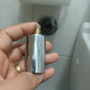 Tema Banyo Evdeki Klozet Çeşmesi Sorunu İçin Yardım İstiyorum