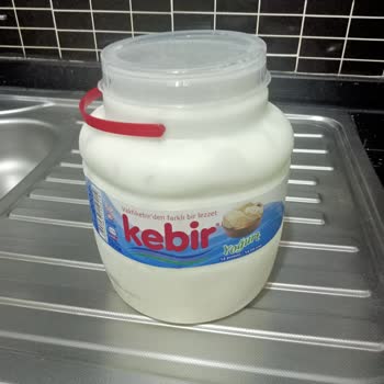 Kebir Süt ve Süt Ürünleri Yoğurt Çok Sulu