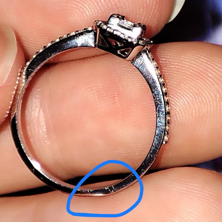 Orion Zen Pırlanta Yüzükte Darbeler