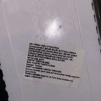 Ağam Baklava'nın Bozuk, Ekşimiş Dondurma Satması.