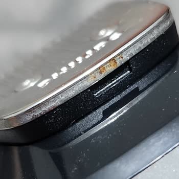 PHILIPS Ev Aletleri Philips MG7715/15 Başlıkta Paslanma