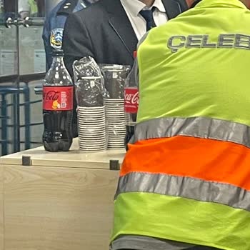 Sunexpress İle Yaşanan 4 Saatlik Rötar