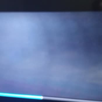 LG Televizyon Siyah Gölge Şeritler