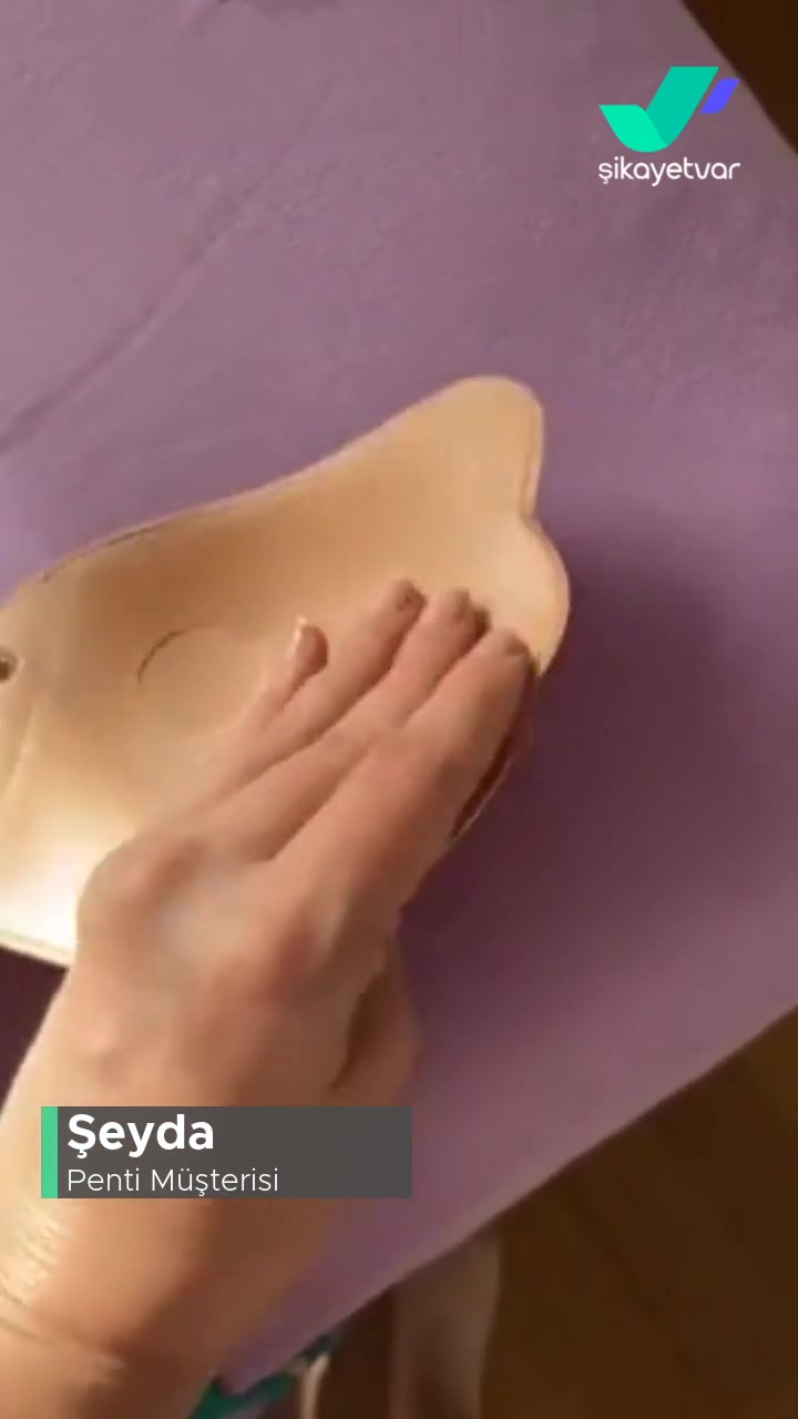 Penti Yapışkanlı Sütyen Yapışkan Hatası! videonun kapak resmi