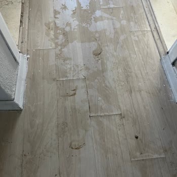 Arçelik Yetkili Servisi Yüzünden Evi Su Bastı