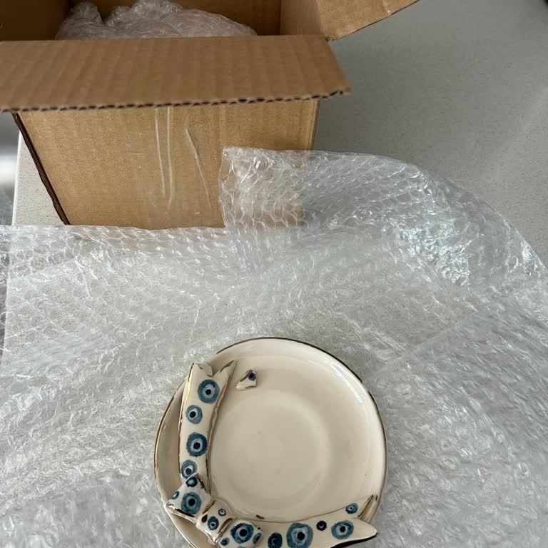 Nisatelier Ceramic Art Ürün Kırık Geldi