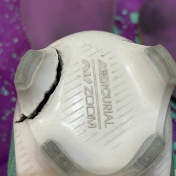 Nike Krampon Ve Garanti Kapsamı Kredi