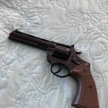 Armağan Oyuncak Toplu Tabanca Kalitesiz Ürün