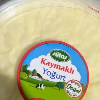 Sütaş Tüketim Tarihi Olmasına Rağmen Küflü Ürün Satıyor