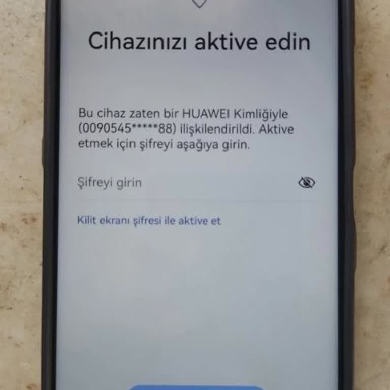 Hepsiburada'dan Alınan Cihaz İkinci El Ve Kilitli Çıktı.