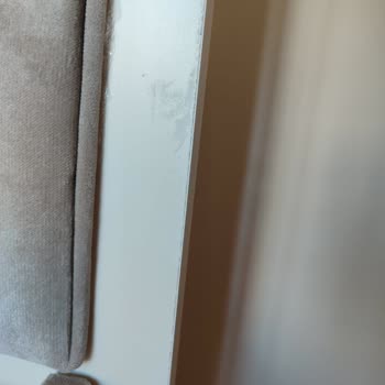 Yataş Yatak Başlığı Kırık, Soyulmuş Ve Şişmiş Değişilmiyor!