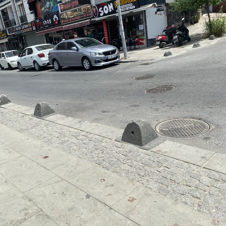 İBB - İstanbul Büyükşehir Belediyesi 89s Saatinde Gelmiyor