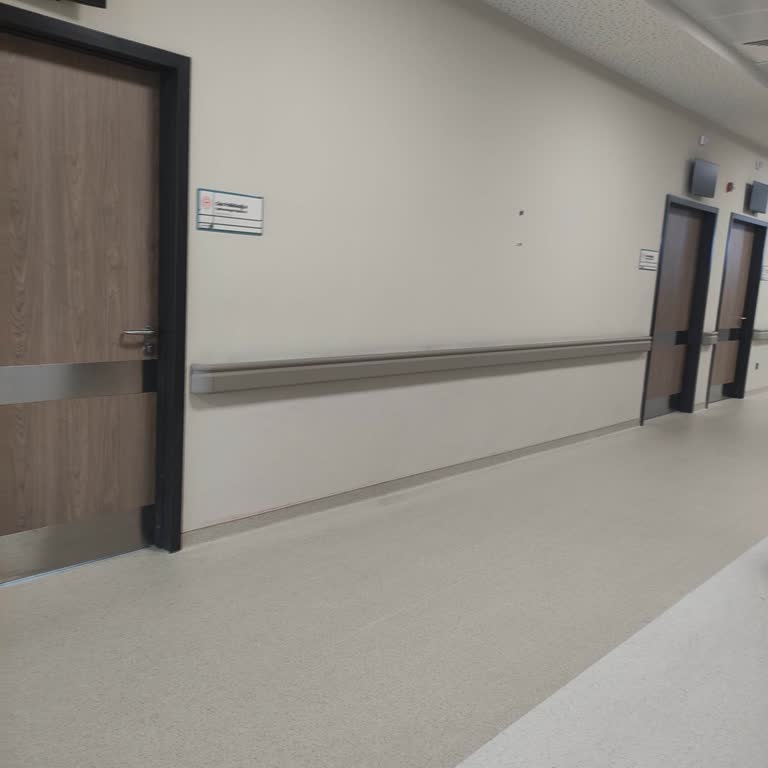 Kütahya Şehir Hastanesi Göz Polikliniği Sekreterleri Yok